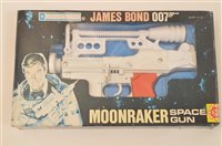 Lot 1406 - Lone Star 007 Moonraker space gun
