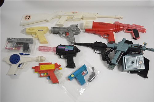 Lot 1548 - Plastic Space guns
