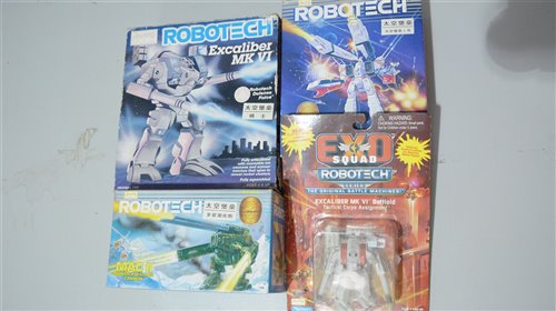 Lot 1556 - Robotech