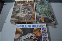 Lot 1577 - Space pinball and other games