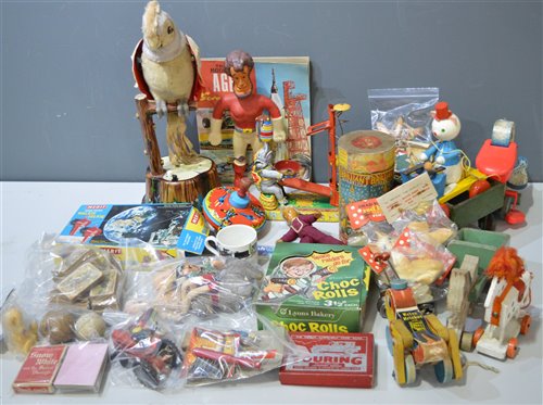 Lot 1594 - Vintage toys
