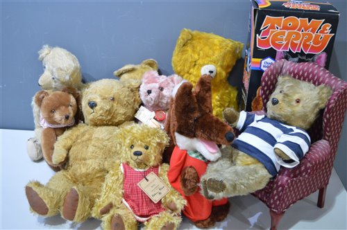 Lot 1160 - Teddy bears