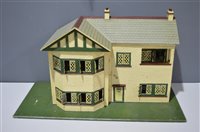 Lot 1611 - Dolls House