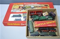 Lot 1115 - Hornby train set and Tri-ang loose trains