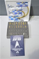 Lot 1353 - Star Trek Tridimensional chess set