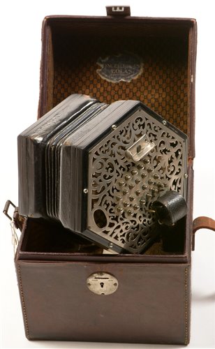 128 - A Lachenal New Model English system concertina in a Wheatstone case
