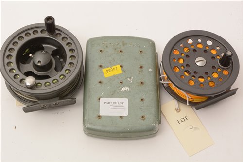 Lot 78 - Two fly fishing reels and metal fly box with contents