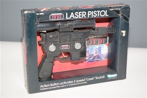Lot 1302 - Star Wars Laser Pistol