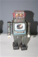 Lot 1033 - Alps TV Robot
