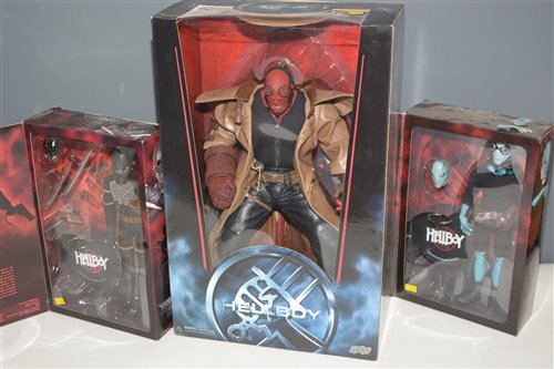 Lot 1439 - Hellboy figures
