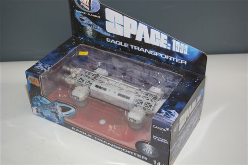 Lot 1443 Space 1999 diecast Eagle