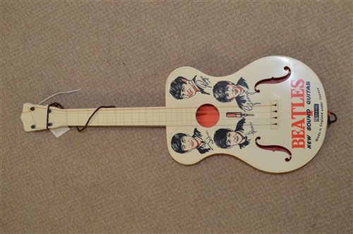 Lot 1708 - Beatles Selcol New Sound Guitar