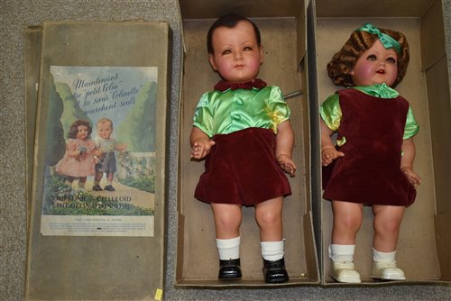 Lot 1179 - Two French dolls