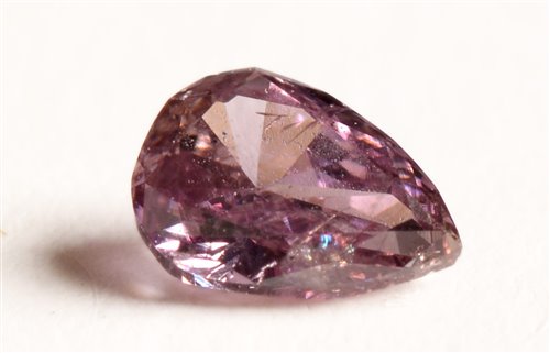 Lot 522 - Fancy pink diamond