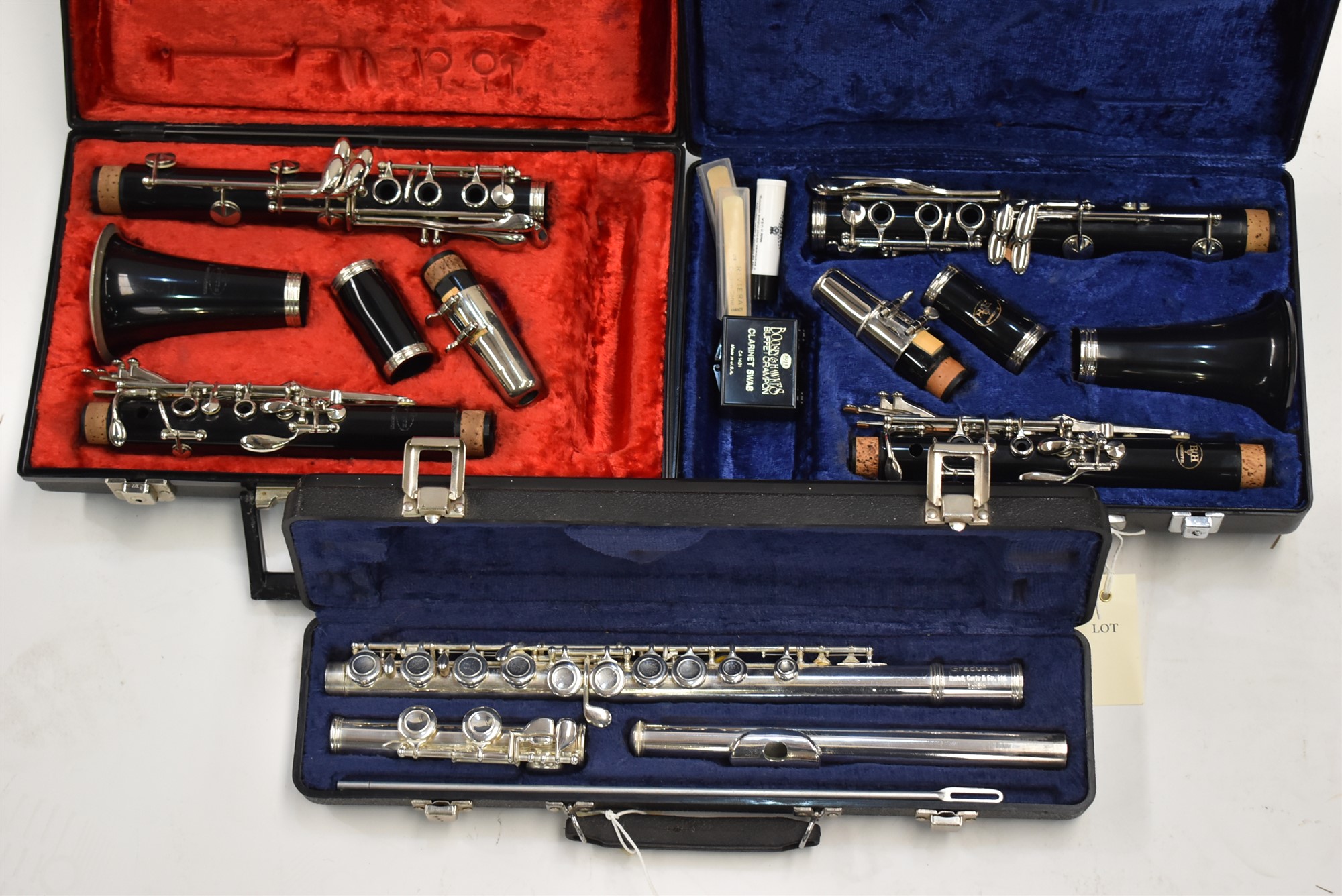 Lot 20 two and a flute