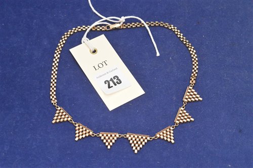 Lot 213 - 9ct necklace