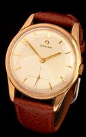 Lot 472 - Omega: A 9ct gold cased Gentleman's wristwatch