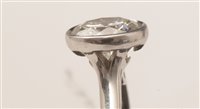 Lot 524 - Single stone diamond ring