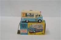 Lot 1986 - Corgi Mister Softee ice cream van