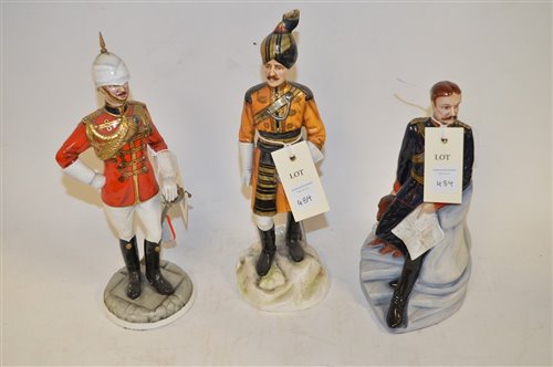 Lot 484 - Michael Sutty figures