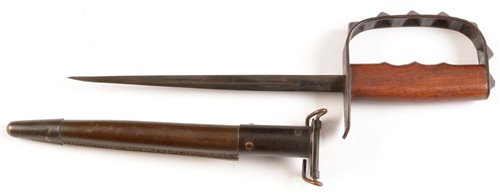 Lot 319 - 1917 Knucklebow US Knife