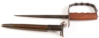 Lot 319 - 1917 Knucklebow US Knife