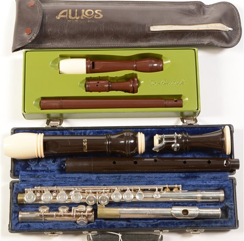 Lot 5 - Gemeinhardt silver plated flute, Dolmetsch treble recorder aulos tenor recorder