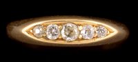 Lot 485 - A diamond ring