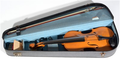 Lot 89 - A Czechoslovakian Concert Violin