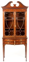 Lot 761 - Edwardian display cabinet