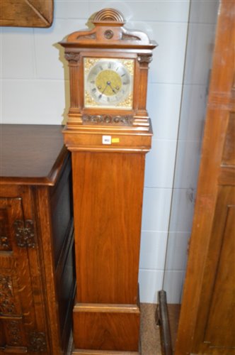 Lot 803 - Pedestal clock