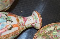 Lot 425 - Chinese ceramics