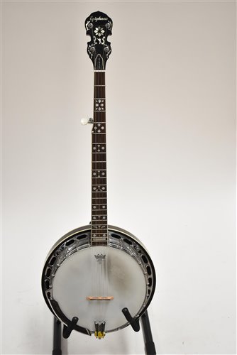 Lot 63 - Epiphone banjo