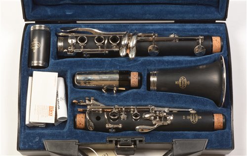 Lot 34 - A Buffet B12 Clarinet moulded hard case with original papaerwork