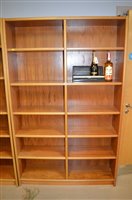 Lot 654 - open bookcase