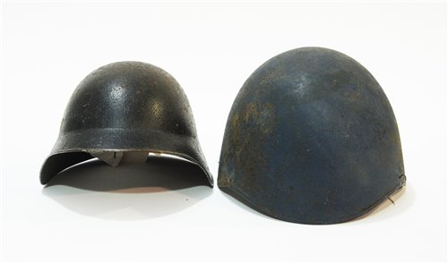 Lot 359 - Two large helmets