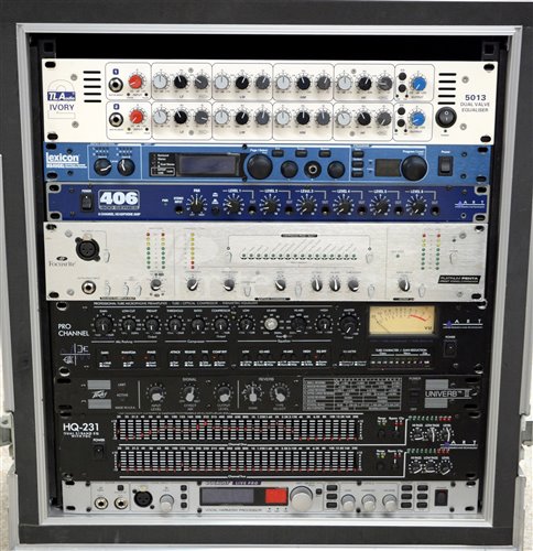 Lot 76 - Outboard rack units, in flight case, including:...