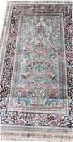 Lot 619 - Silk rug