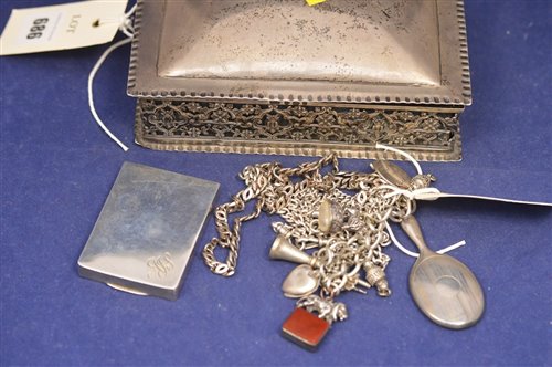 Lot 686 - Silver ring box and other items