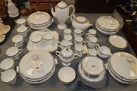 Lot 949 - Wedgwood tea and dinner ware