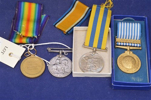 Lot 727 - War medals