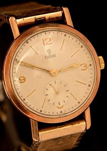Lot 1151 - Tudor manual wind wristwatch