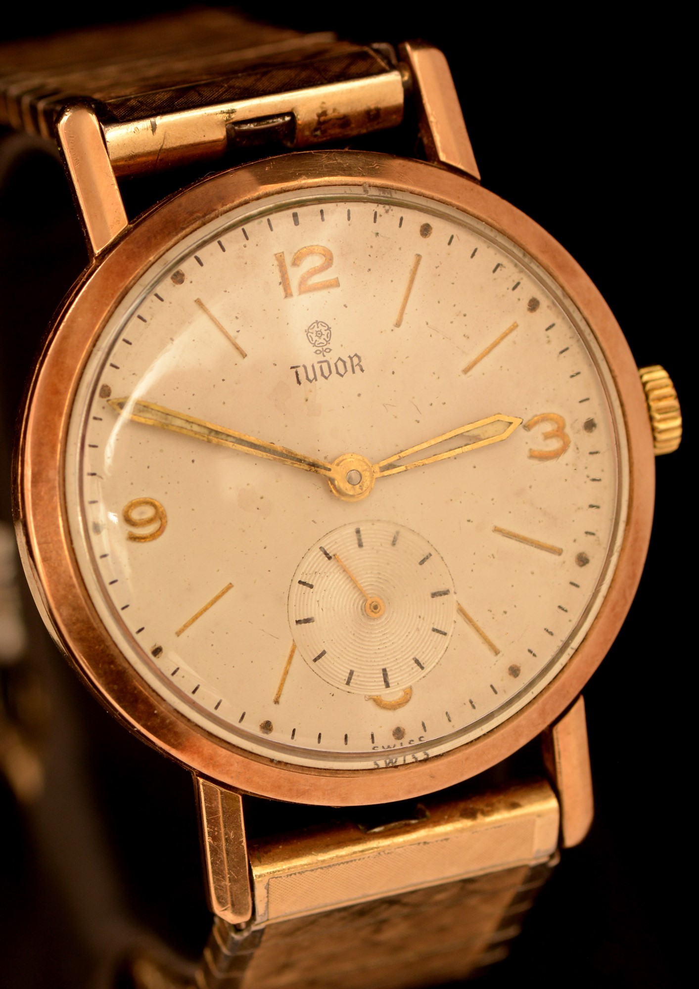 Lot 1151 Tudor manual wind wristwatch