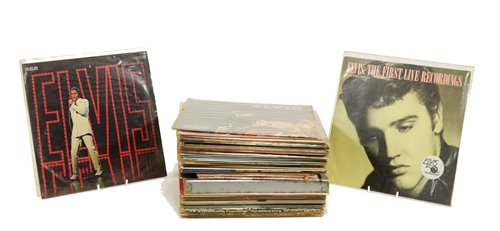 Lot 343 - Elvis records