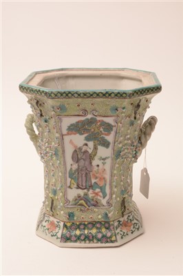 Lot 12 - A 19th Century Chinese porcelain censer.