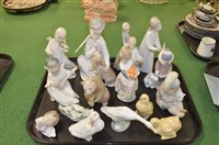 Lot 865 - Lladro and Nao figures