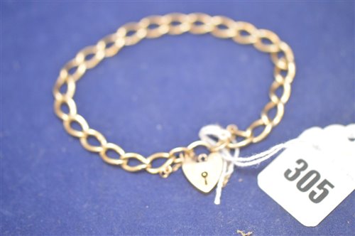 Lot 305 - Gold bracelet