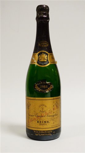 Lot 1093 - Veuve Clicquot Champagne