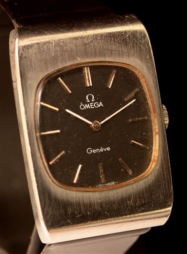 Lot 1159 - Omega wristwatch