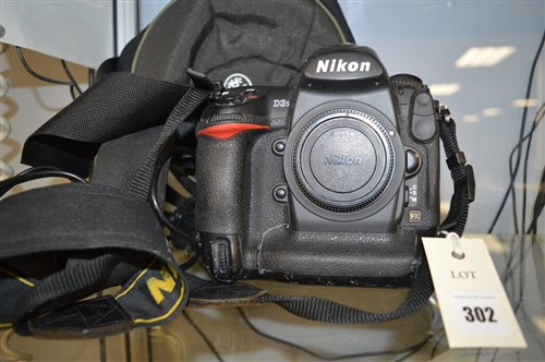 Lot 302 - Nikon D3s DSLR Camera.
